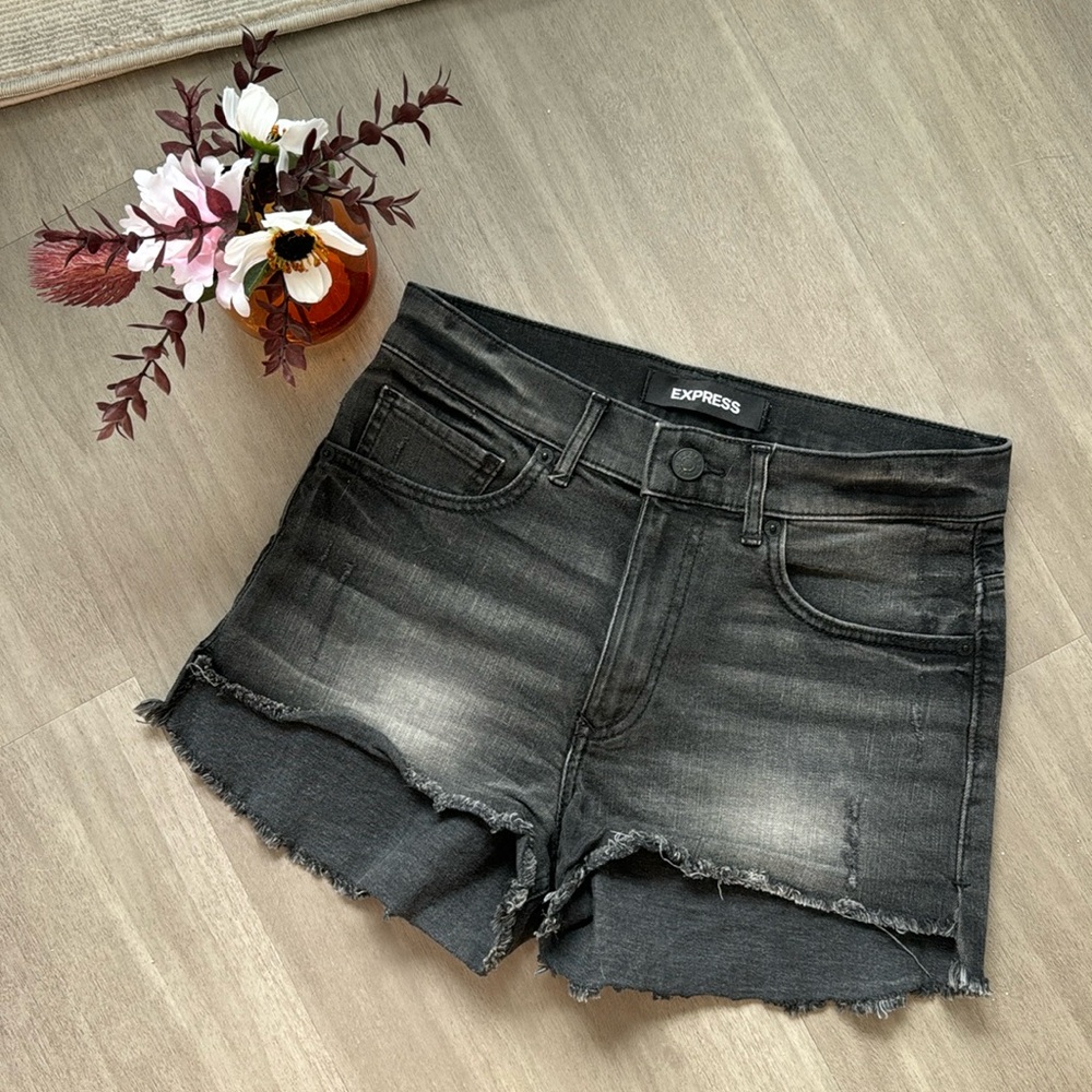 Express Women’s Denim Shorts High Waisted Gray Black Cut off Jean Shorts size 4